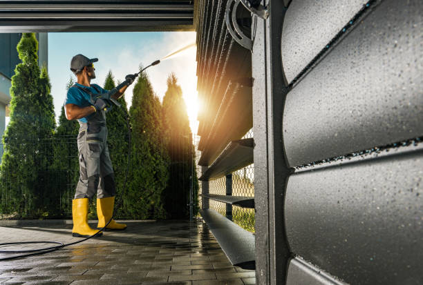 Best Garage Pressure Washing  in Olympia, WA